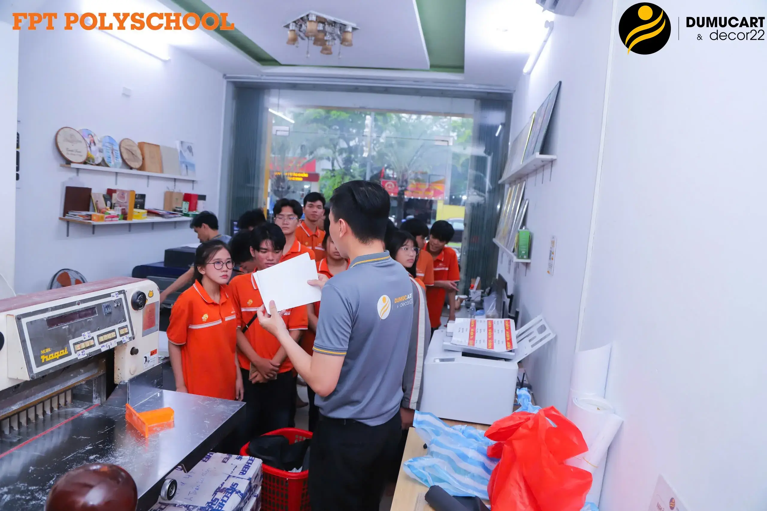 học sinh phổ thông cao đẳng fpt, in du mục art